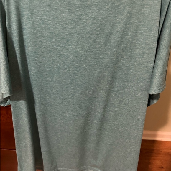 Shirt - Picture 2 of 3